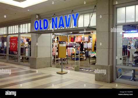 old navy canada mall.